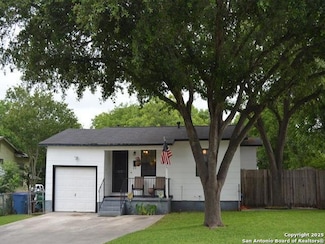 811 Cravens Ave, San Antonio, TX 78223