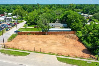 5518 Dean St, Houston, TX 77039
