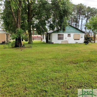 208 & 212 W Lathrop Ave, Savannah, GA 31415