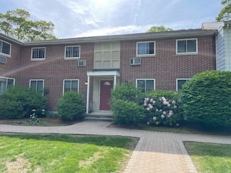 50 Wilson Dr, Framingham, MA 01702
