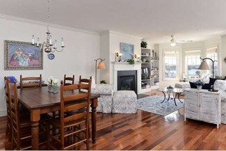 15 Park Ave Unit 301B, Hull, MA 02045