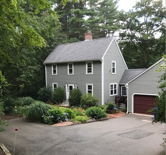 11 Bray Ct, Pelham, MA 01002