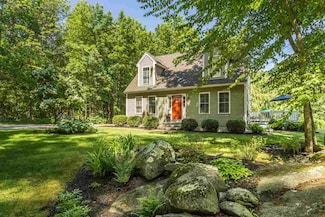 110 Dame Rd, Durham, NH 03824