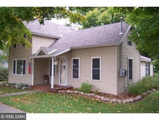 33 Cherry Ave S, Annandale, MN 55302