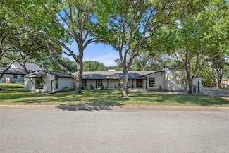 4316 Briarhaven Rd, Fort Worth, TX 76109