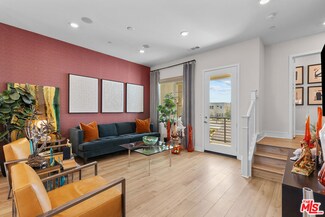 27109 Trail View Ln, Valencia, CA 91355