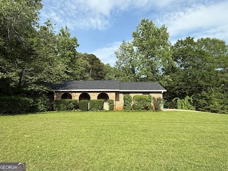 5142 Rock Eagle Dr, Stone Mountain, GA 30083
