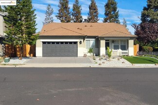 711 Thompsons Dr, Brentwood, CA 94513