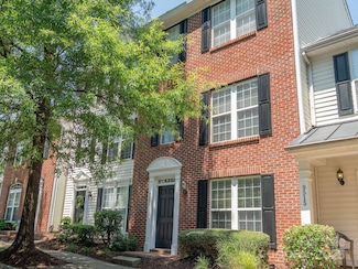 9511 Lina Ardrey Ln, Charlotte, NC 28277