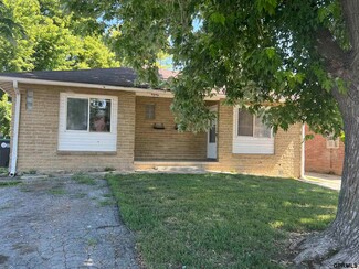 4844 Boyd St, Omaha, NE 68104