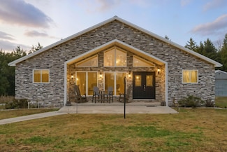 3406 S 240th Rd, Louisburg, MO 65685