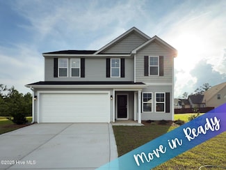 2149 Purebred Cir, Hope Mills, NC 28348