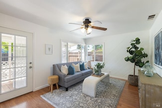 2095 W Pueblo Ave Unit A, Napa, CA 94558