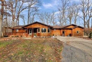 11440 W Chadwick Rd, Eagle, MI 48822