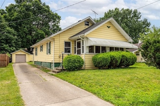 2489 Conrad Ave, Akron, OH 44314