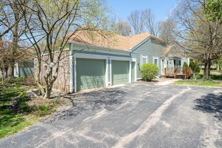 2277 Edington Dr SE, Grand Rapids, MI 49508