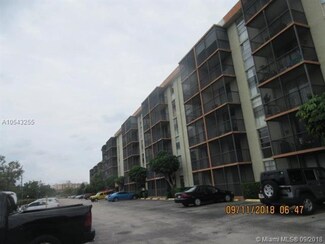 16950 W Dixie Hwy Unit B525, North Miami Beach, FL 33160