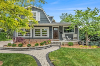 403 N Helen Ave, Rochester, MI 48307