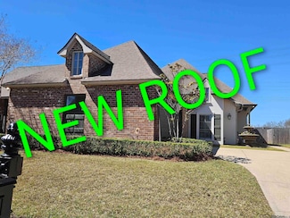 8926 Foxgate Dr, Baton Rouge, LA 70809