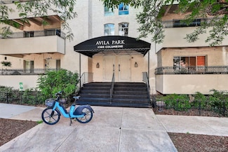 1365 Columbine St Unit 403, Denver, CO 80206