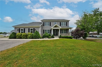 6409 Ward Rd, Sanborn, NY 14132