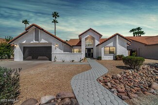 1960 E Krista Way, Tempe, AZ 85284