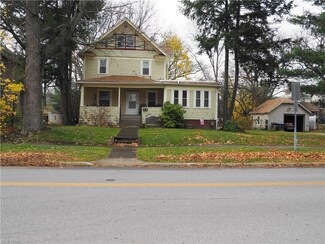 1940 6th St, Cuyahoga Falls, OH 44221