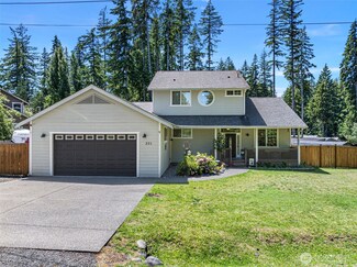 201 E Park Loop, Shelton, WA 98584