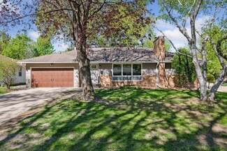 6416 Wilryan Ave, Edina, MN 55439