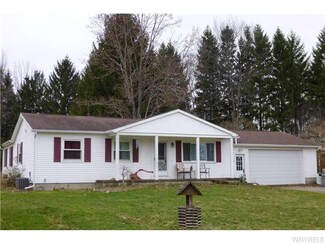 9348 Burlingham Rd, Holland, NY 14080