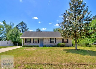 218 Sheila Dr, Hinesville, GA 31313