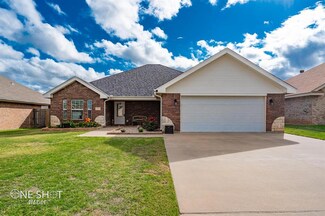 933 Swift Water Dr, Abilene, TX 79602