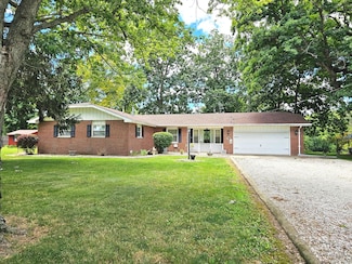 139 W Hickory Lane Dr, Martinton, IL 60951