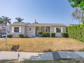 10348 Woodbridge St, Toluca Lake, CA 91602