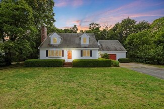 12 John Parker Rd, East Falmouth, MA 02536