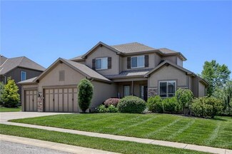 1224 Kingsland Cir, Raymore, MO 64083