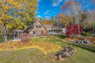 15 SW Harbor Rd, Deer Isle, ME 04627