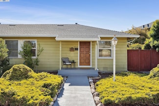108 Cypress St Unit D, Alameda, CA 94501