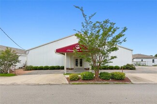 3401 8th St, Harvey, LA 70058