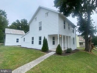 2224 Hunterstown Hampton Rd, New Oxford, PA 17350