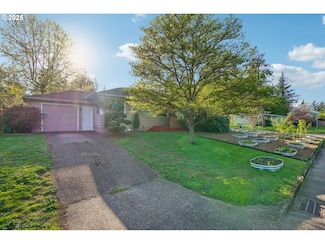 1915 SE 142nd Ave, Portland, OR 97233