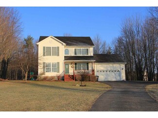 29 Village View Rd, Fairfax, VT 05454