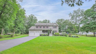 5941 Laurel St, Mays Landing, NJ 08330