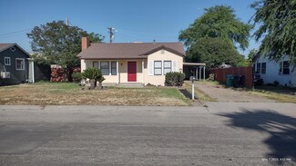 36 S Chess Terrace St, Porterville, CA 93257