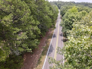000 Hwy 16 E, Clinton, AR 72031
