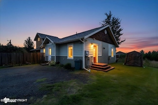 3761 Forest Glen Dr, Homer, AK 99603