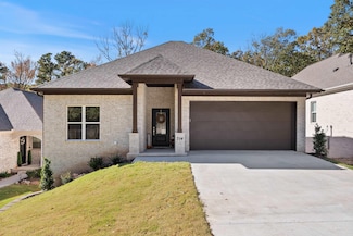 714 Atkins Rd, Little Rock, AR 72211