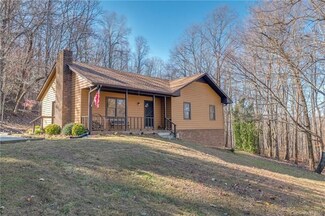764 Georgia Cliff Rd, Tryon, NC 28782