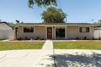 410 42nd Ave NE, Saint Petersburg, FL 33703