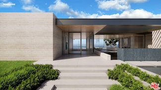 9226 Swallow Dr, Los Angeles, CA 90069